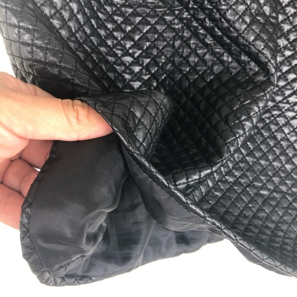 TOPSHOP- Black faux leather mini skirt size: US 6 - Picture 3 of 8